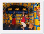 165-6589_IMG * 480 x 360 * (31KB)